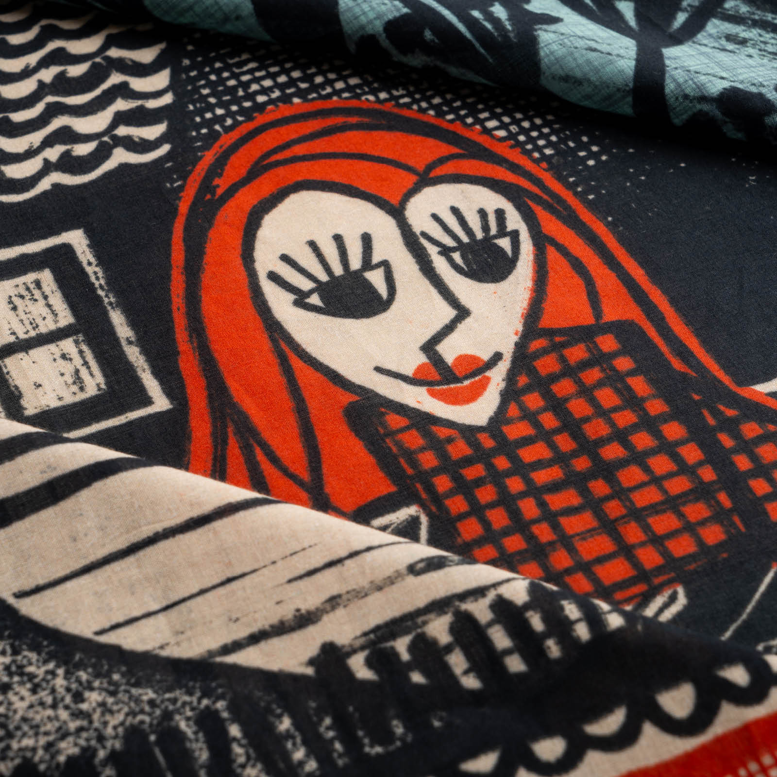 New Dawn - Mantilla Scarf