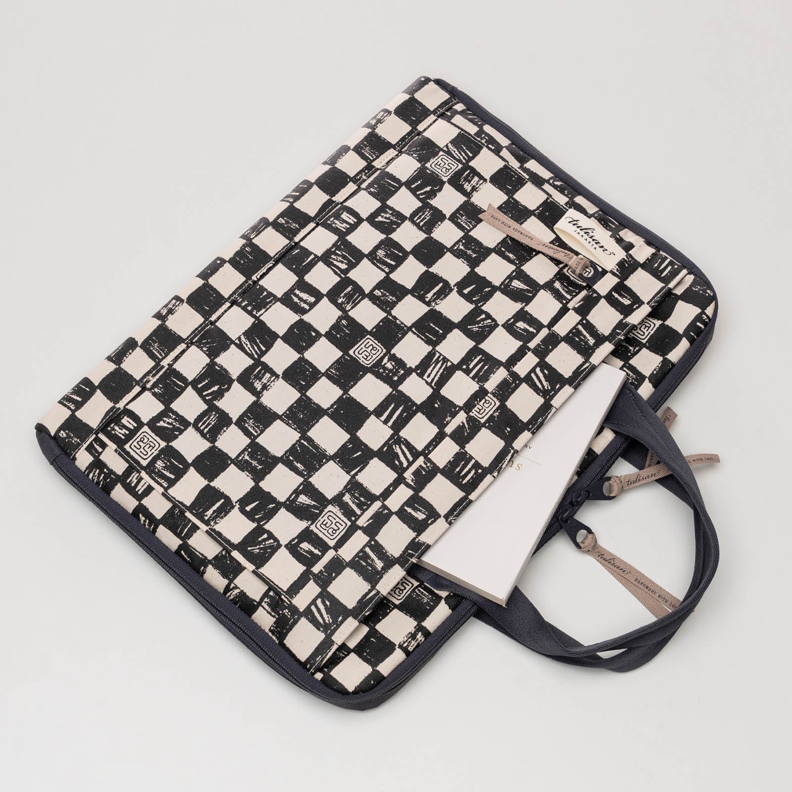 Catur - Admiral Bag