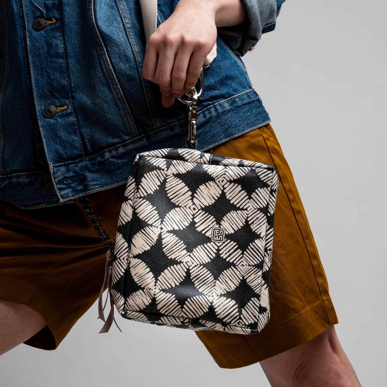 Postmo Kawung - Novela Bag