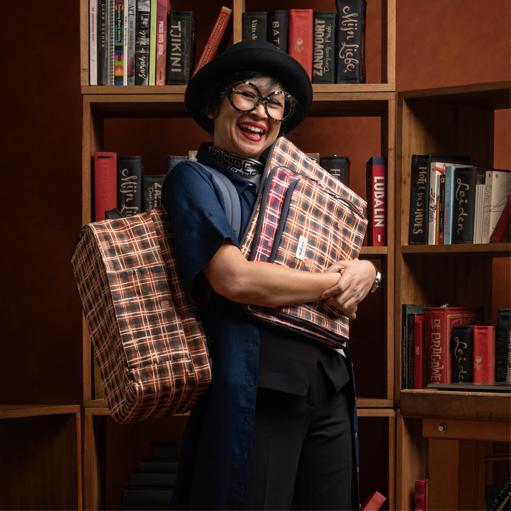 Madras - Wander Bag