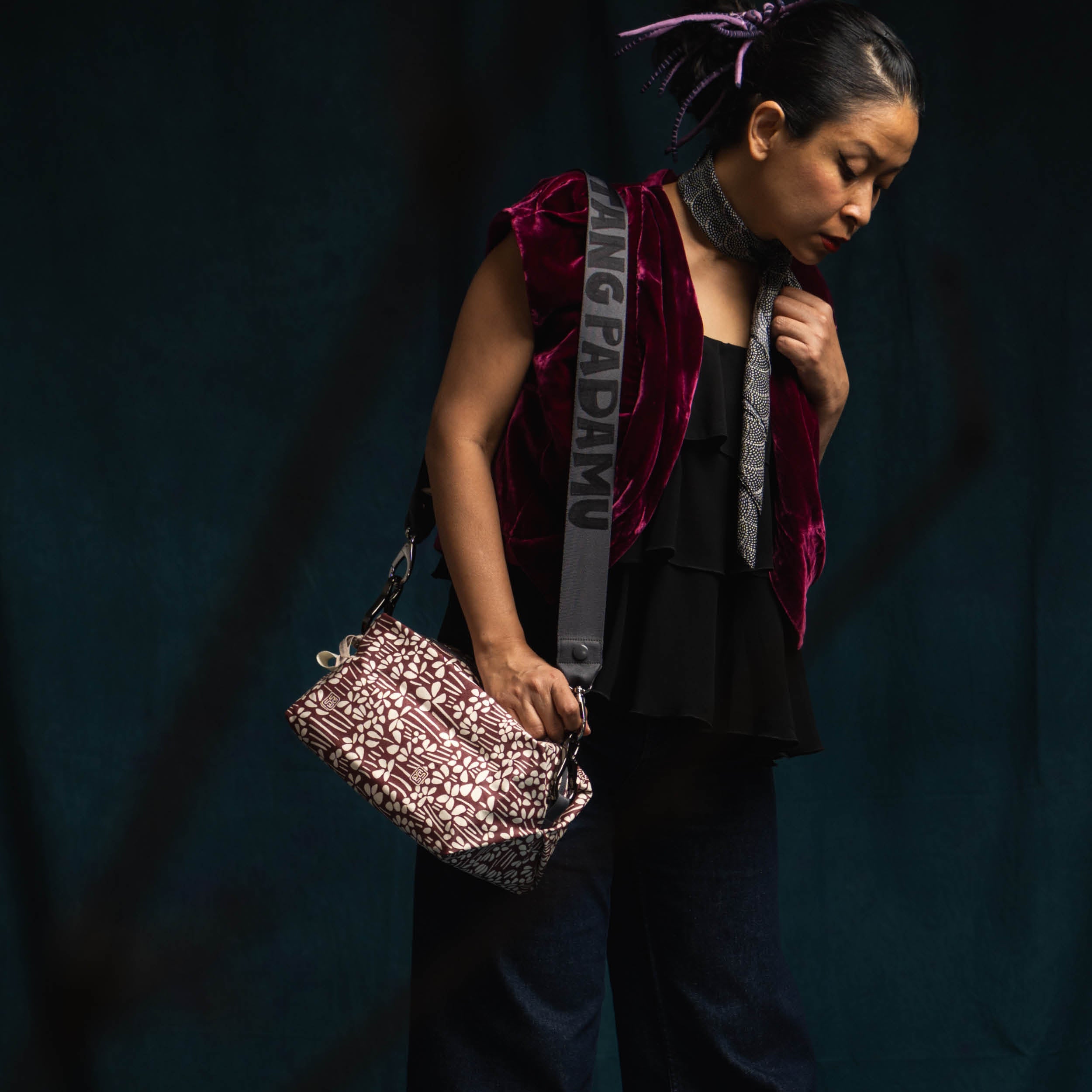 Semanggi - Medium Luna Cube