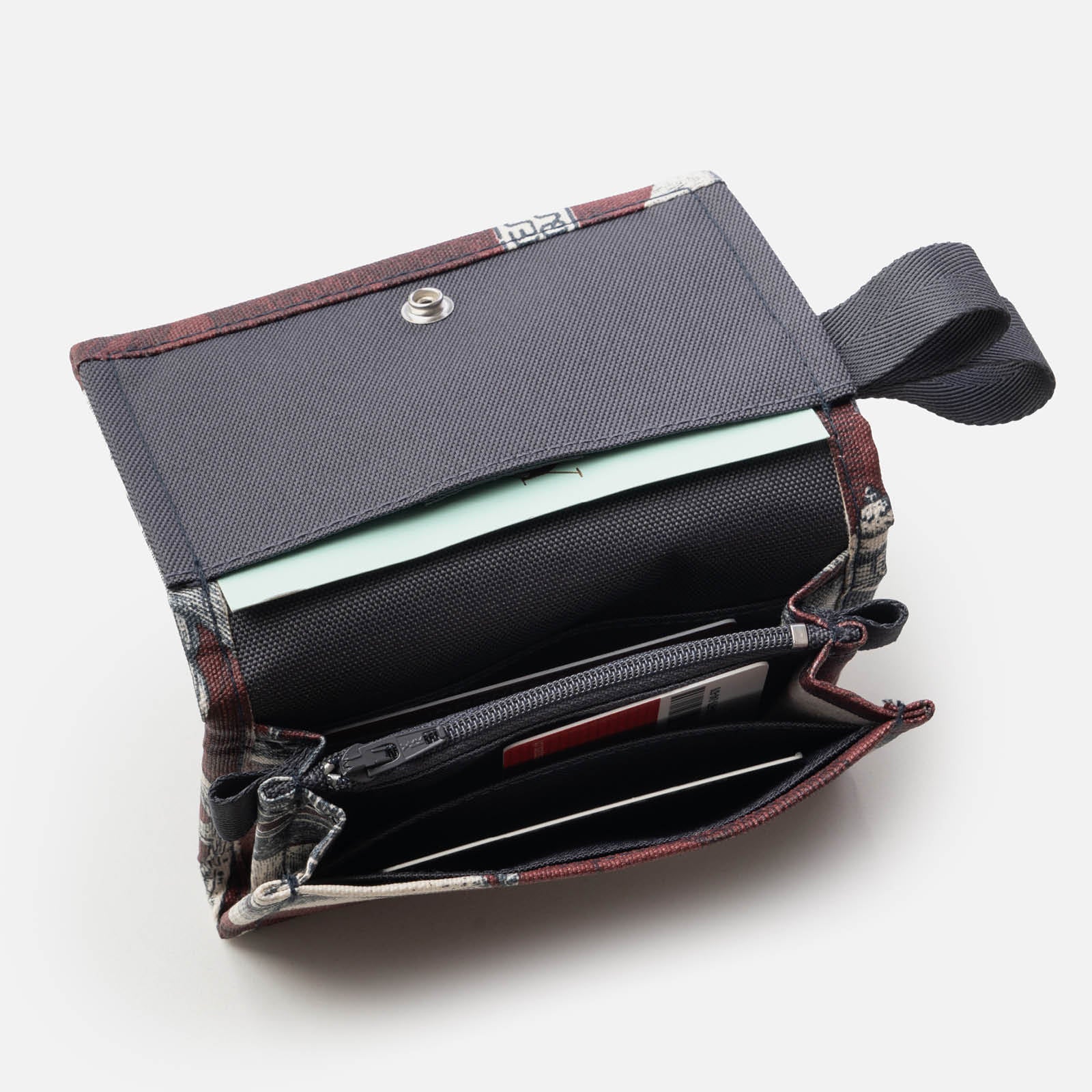 Pinisi Classic - Monopoly Clutch
