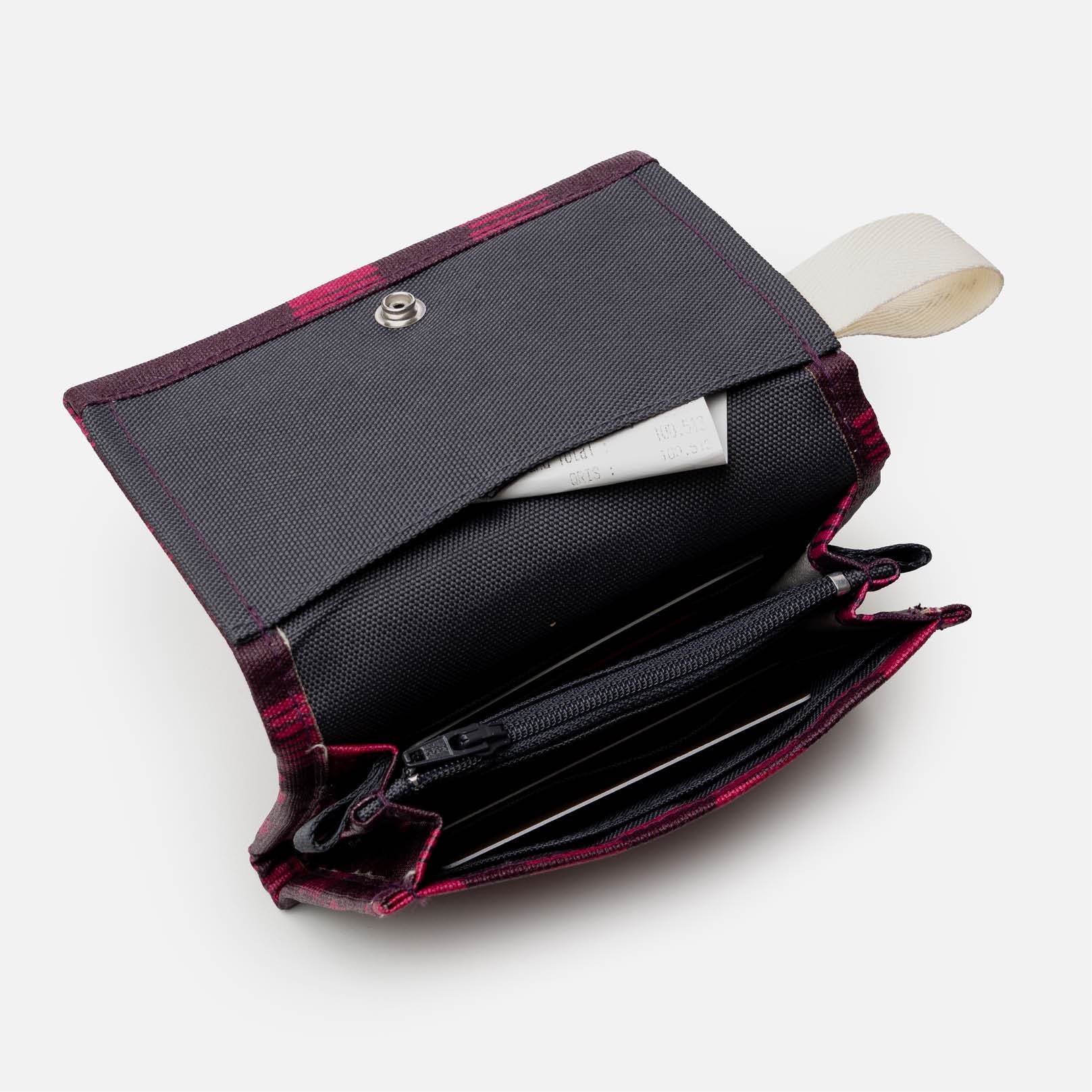 Postmo Ulos I - Monopoly Clutch