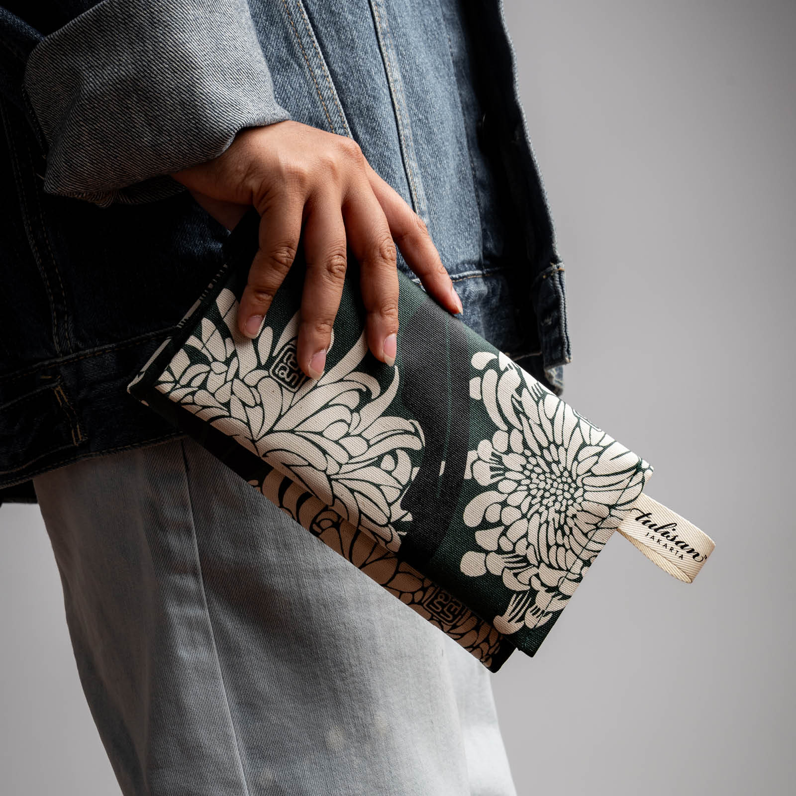 Seruni - Olio Clutch