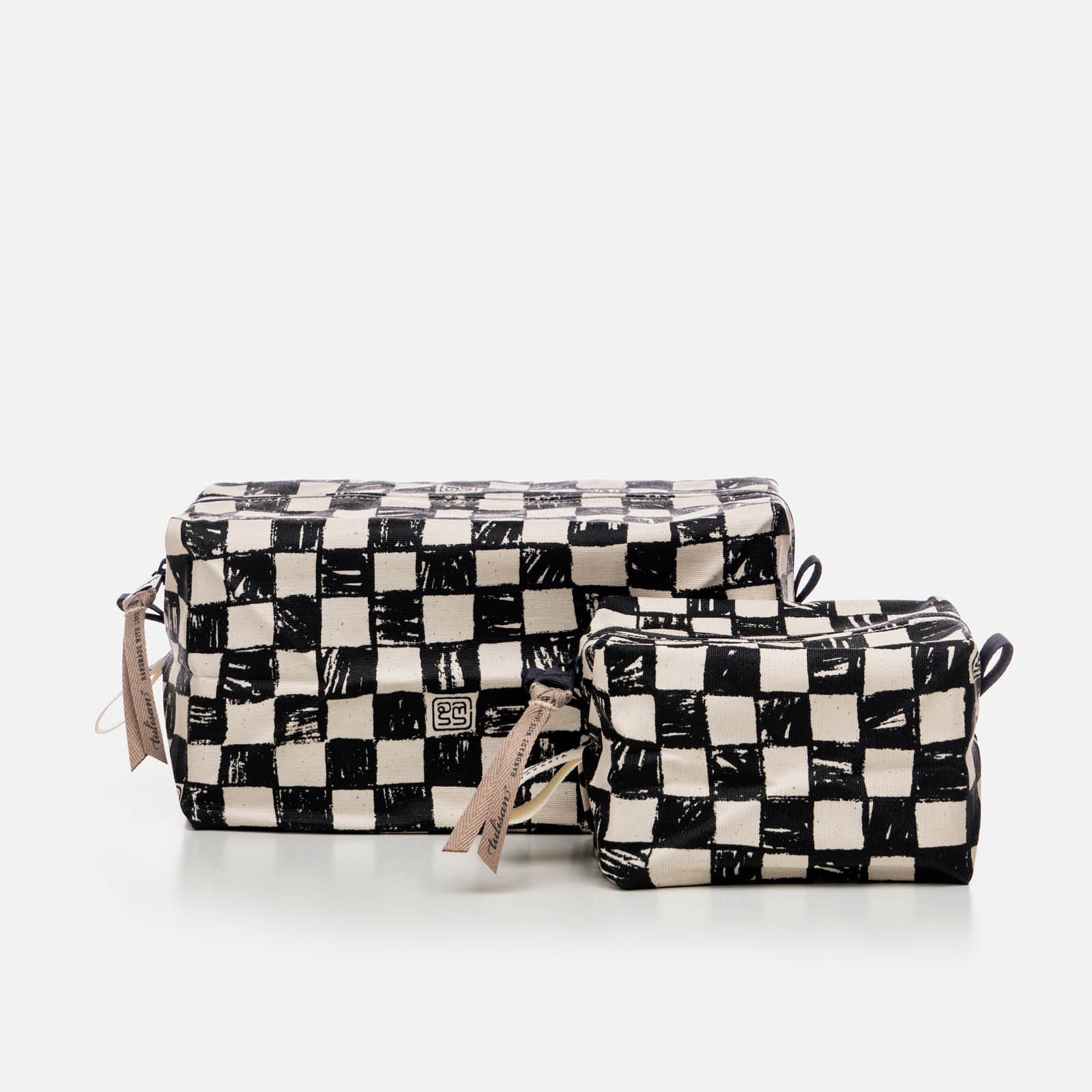 Catur - Medium Cube
