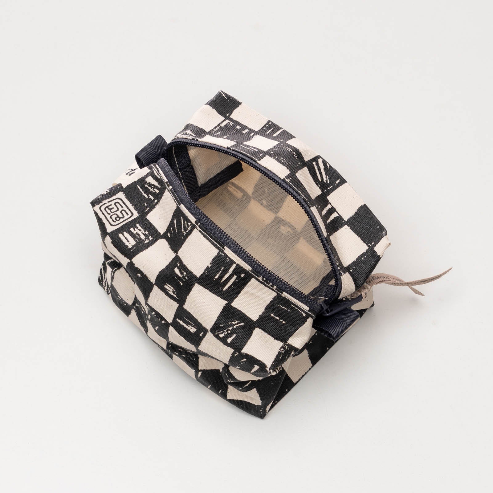 Catur - Small Cube