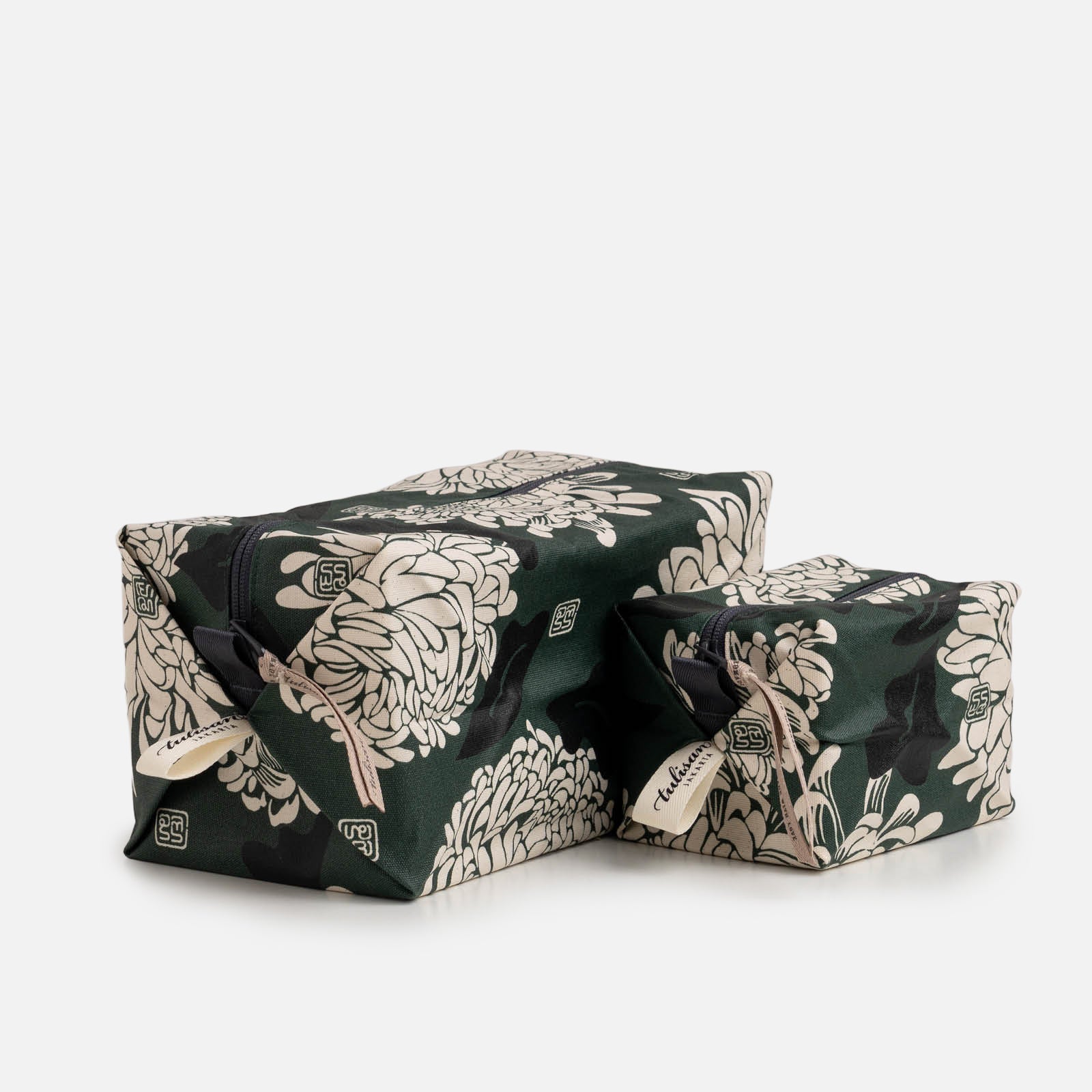 Seruni - Medium Cube