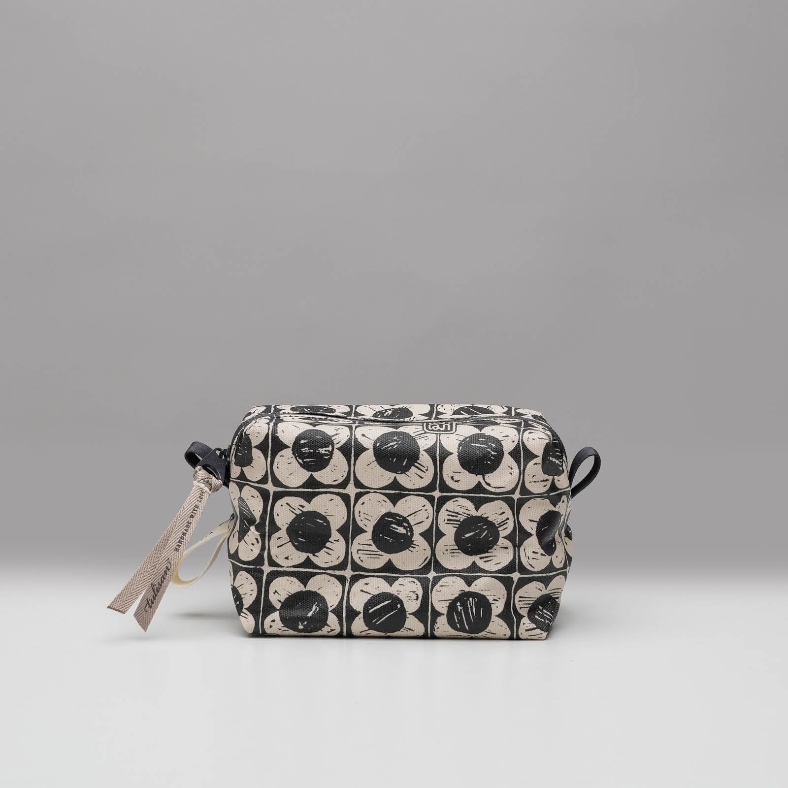 Bungaku - Small Cube