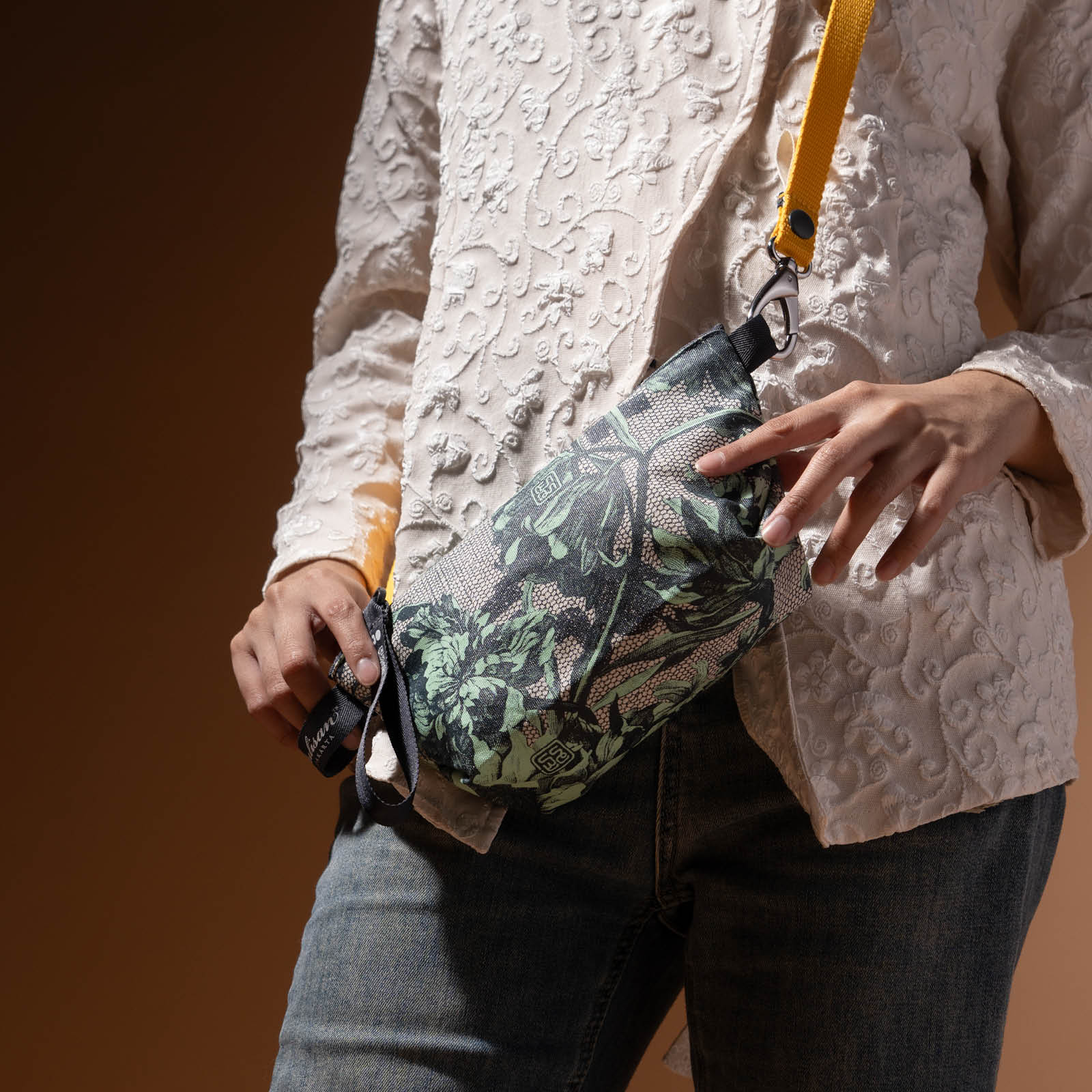 Botani Lace - Medium Organizer