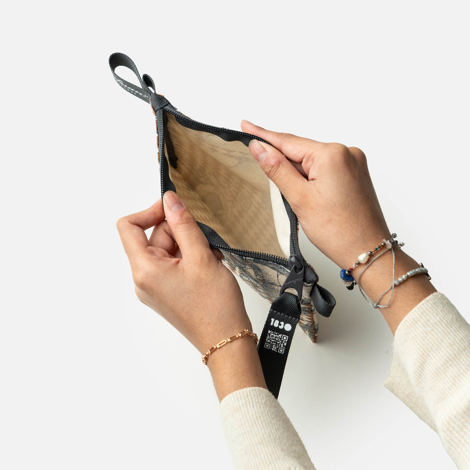 Pinisi Wajikito - Small Pouch