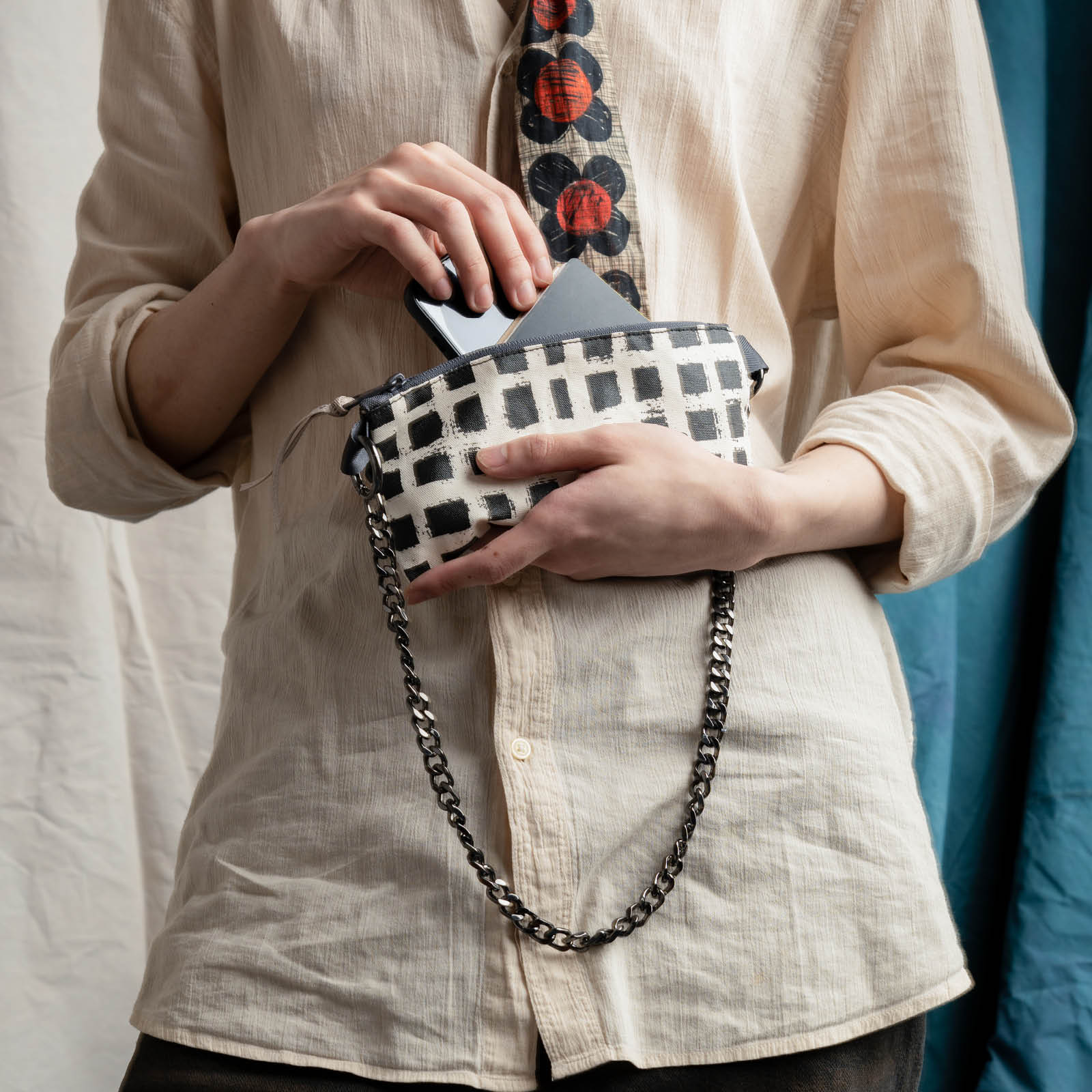 Postmo Kotak - Petite Pouch