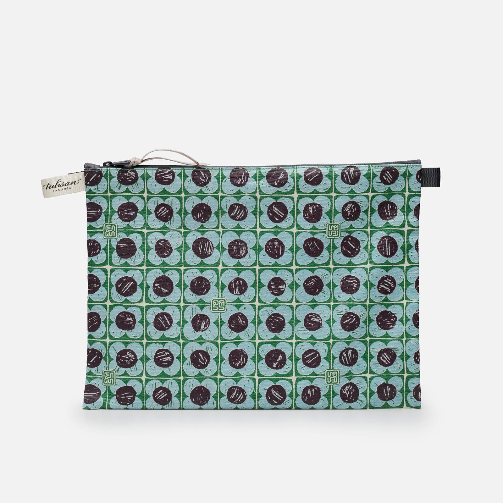 Bungaku - Large Pouch