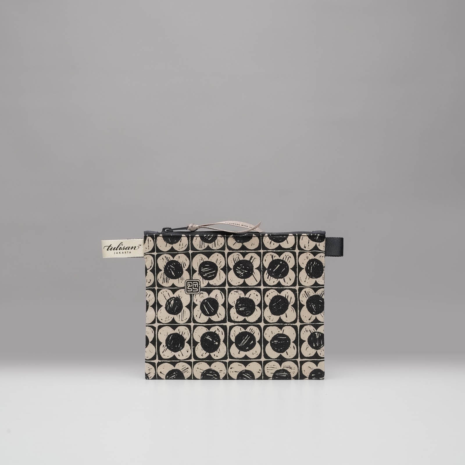 Bungaku - Small Pouch