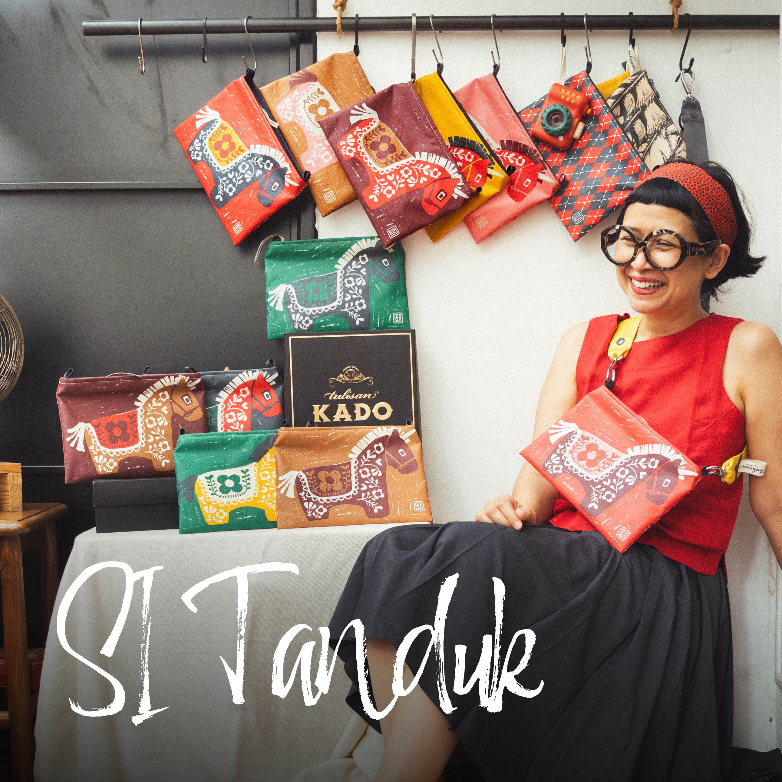 Si Tanduk - Small Keynote Purse