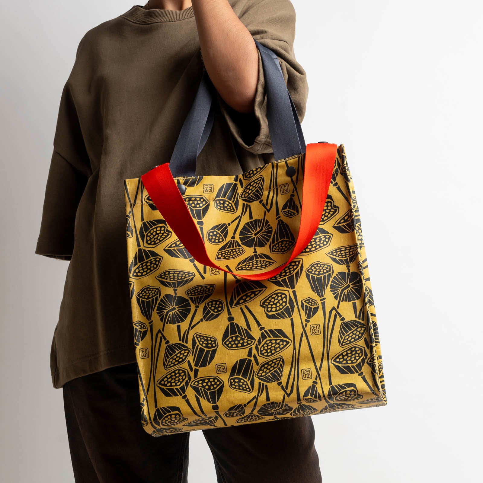 Seedpod - Curator Tote