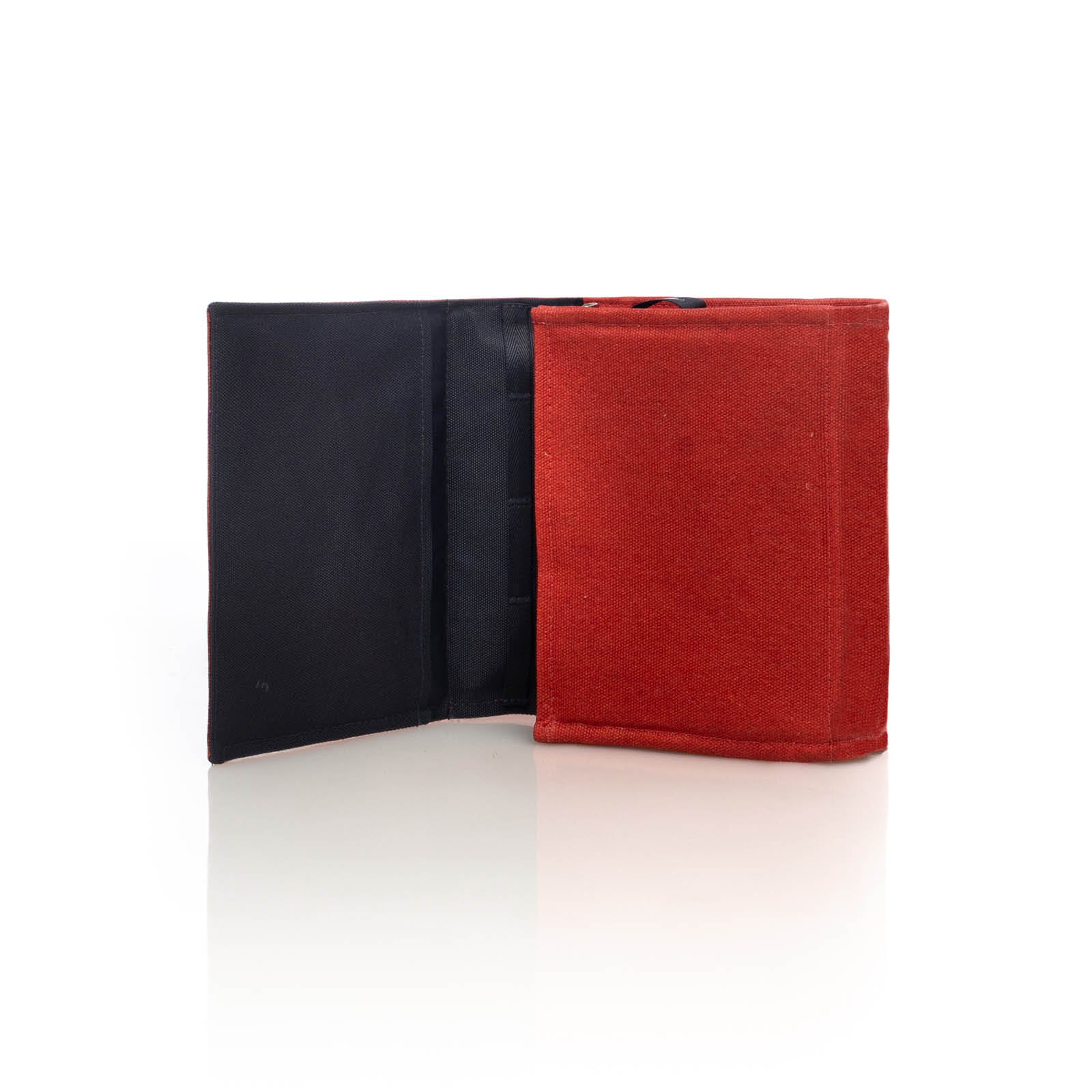 Smitten - Originals Narasi Clutch