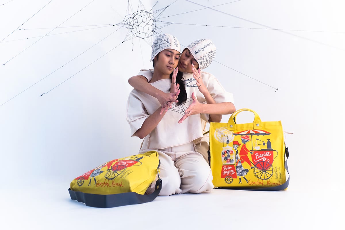 Persinggungan: Asimilasi &amp; Lokus