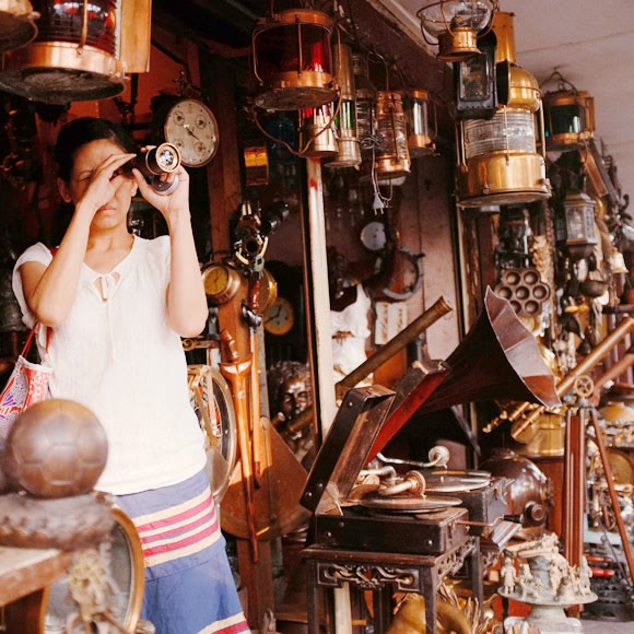 Antiques at Jalan Surabaya