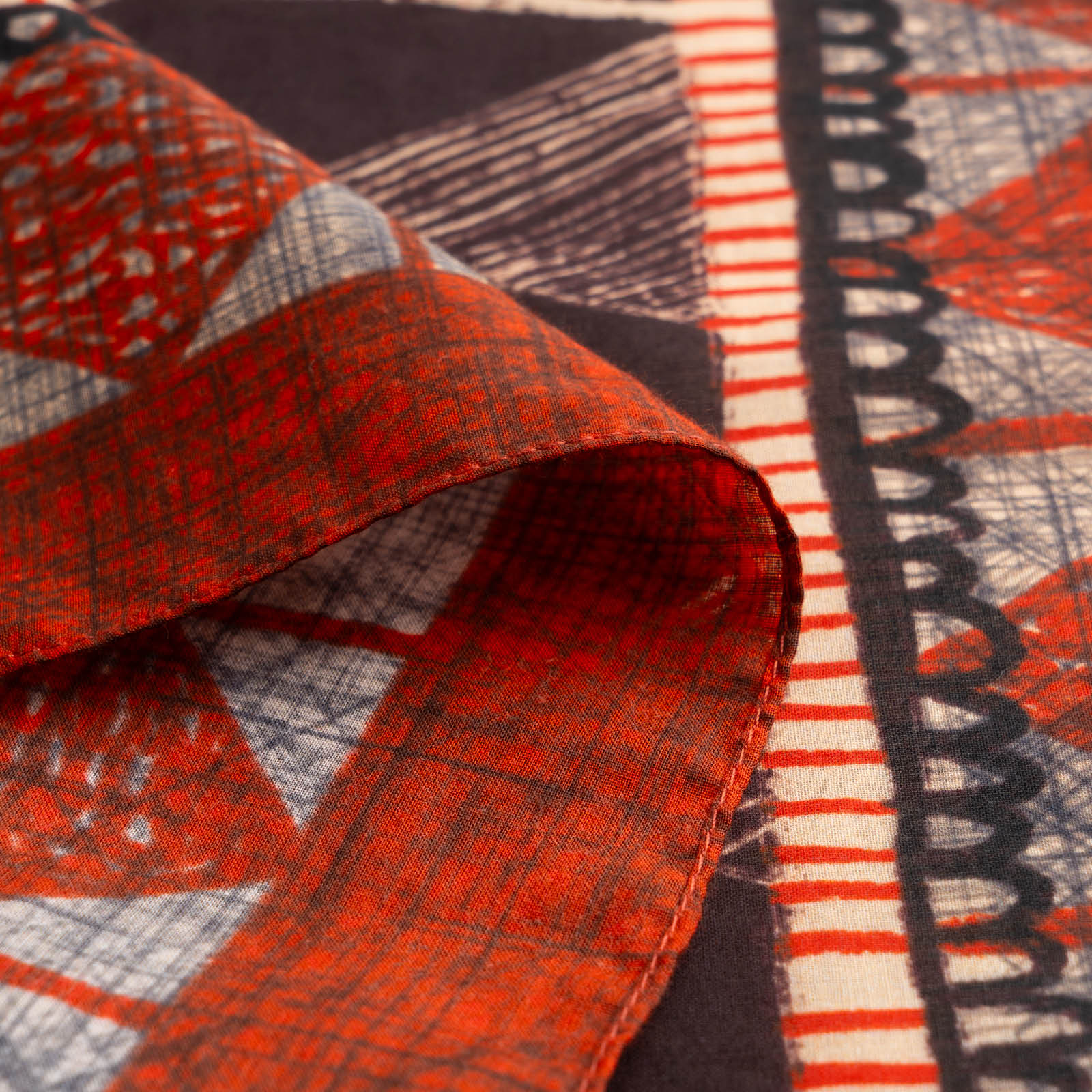 The Matriarch - Mantilla Scarf