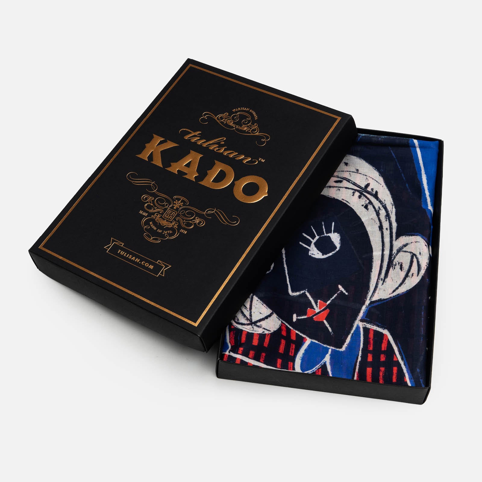 The Matriarch - Mantilla Scarf