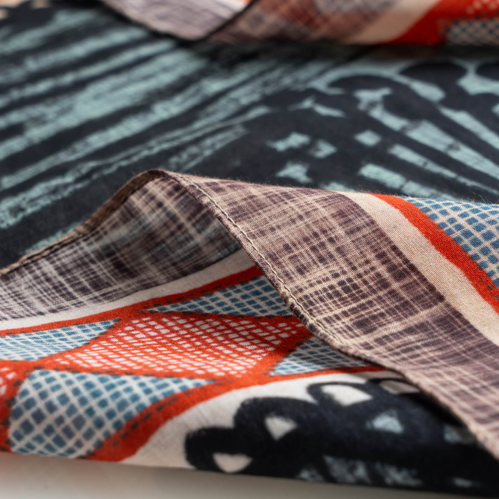 The Matriarch - Mantilla Scarf