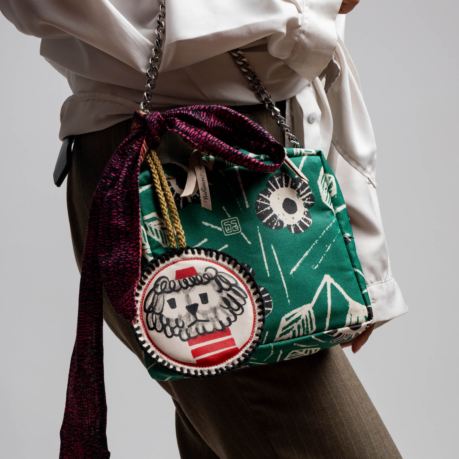 Postmo Kebunku - Novela Bag