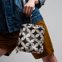 Postmo Kawung - Novela Bag