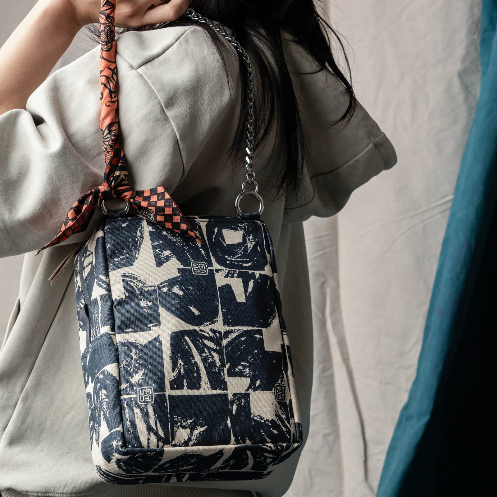 Postmo Blok - Omni Bag