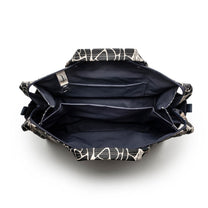 Ajita Verso - Botanist Bag