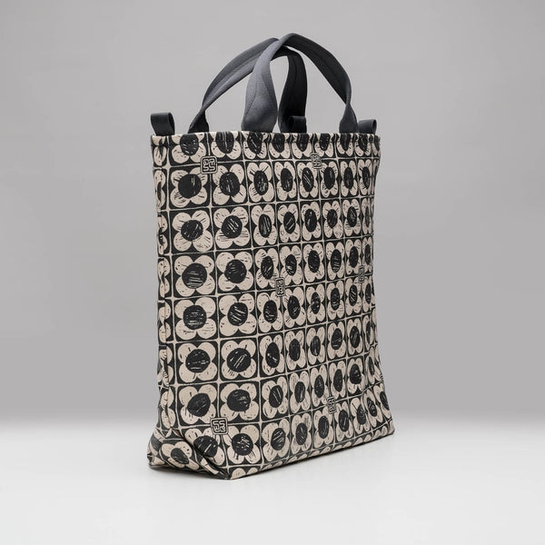 Praktika Bag { X5 } - hover