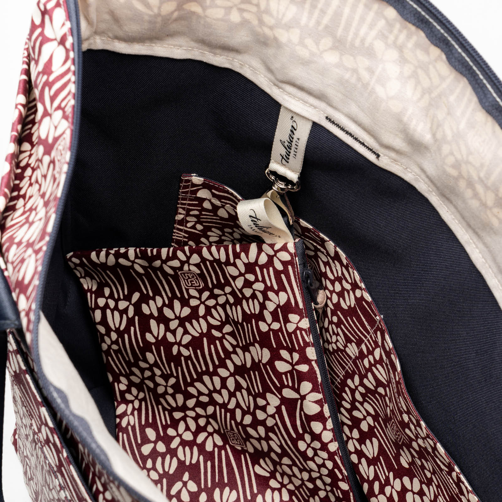 Semanggi - Weekend Bag