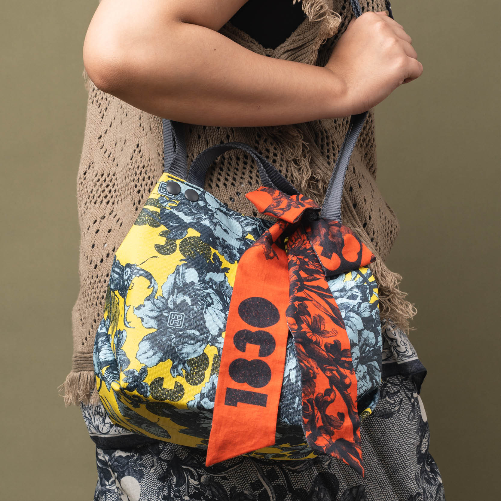 Botani Pop - Hobbit Tote