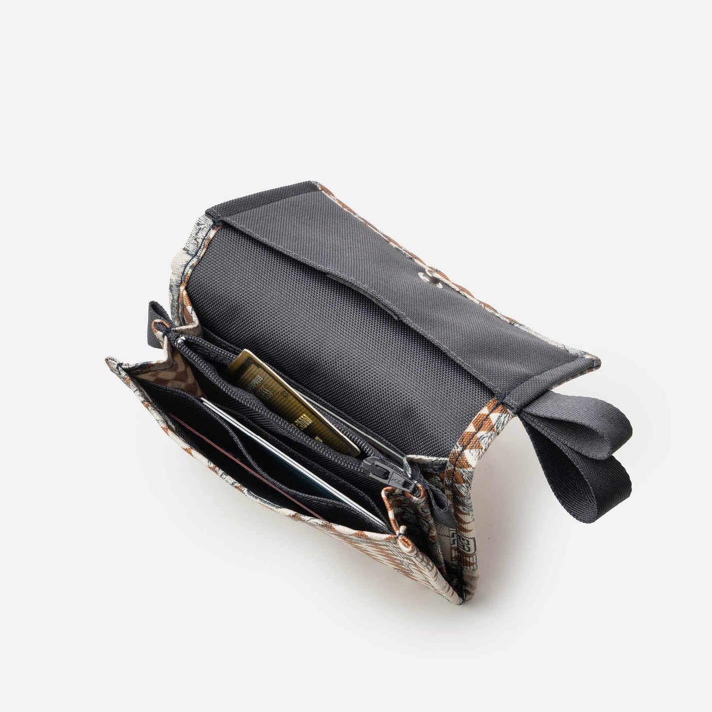 Pinisi Wajikito - Monopoly Clutch