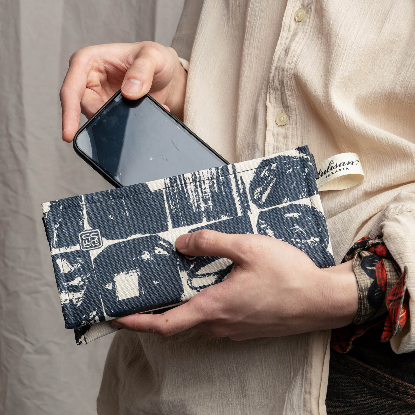 Postmo Blok - Olio Clutch