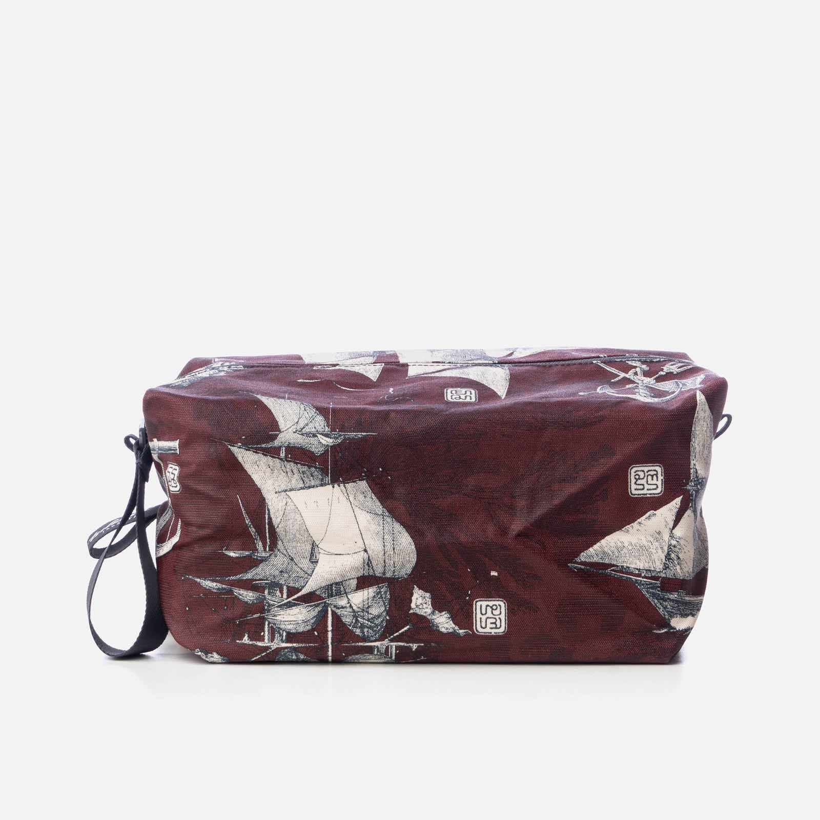 Pinisi Classic - Medium Cube