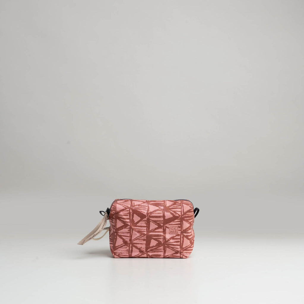 Small Cube { X5+ }