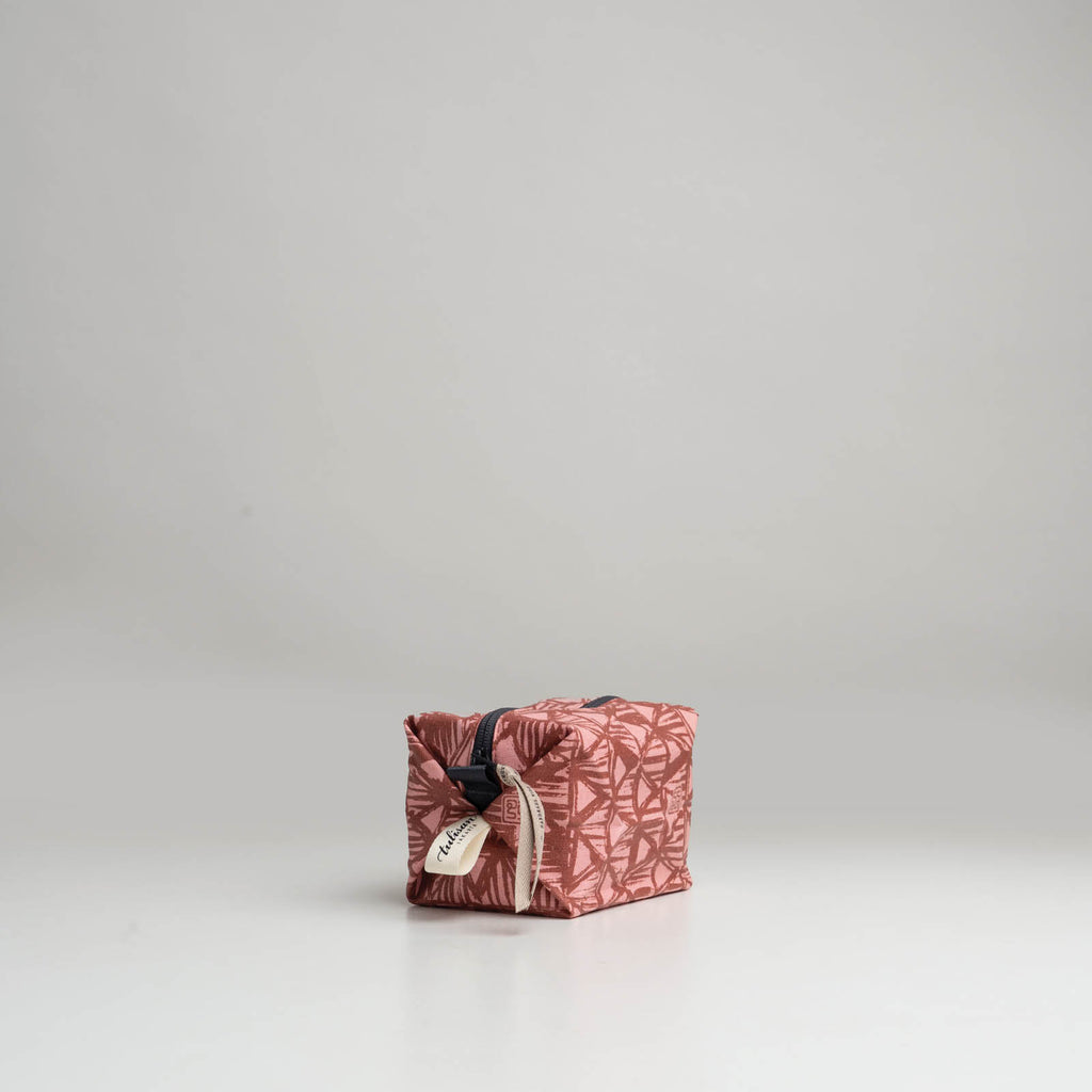 Small Cube { X5+ }