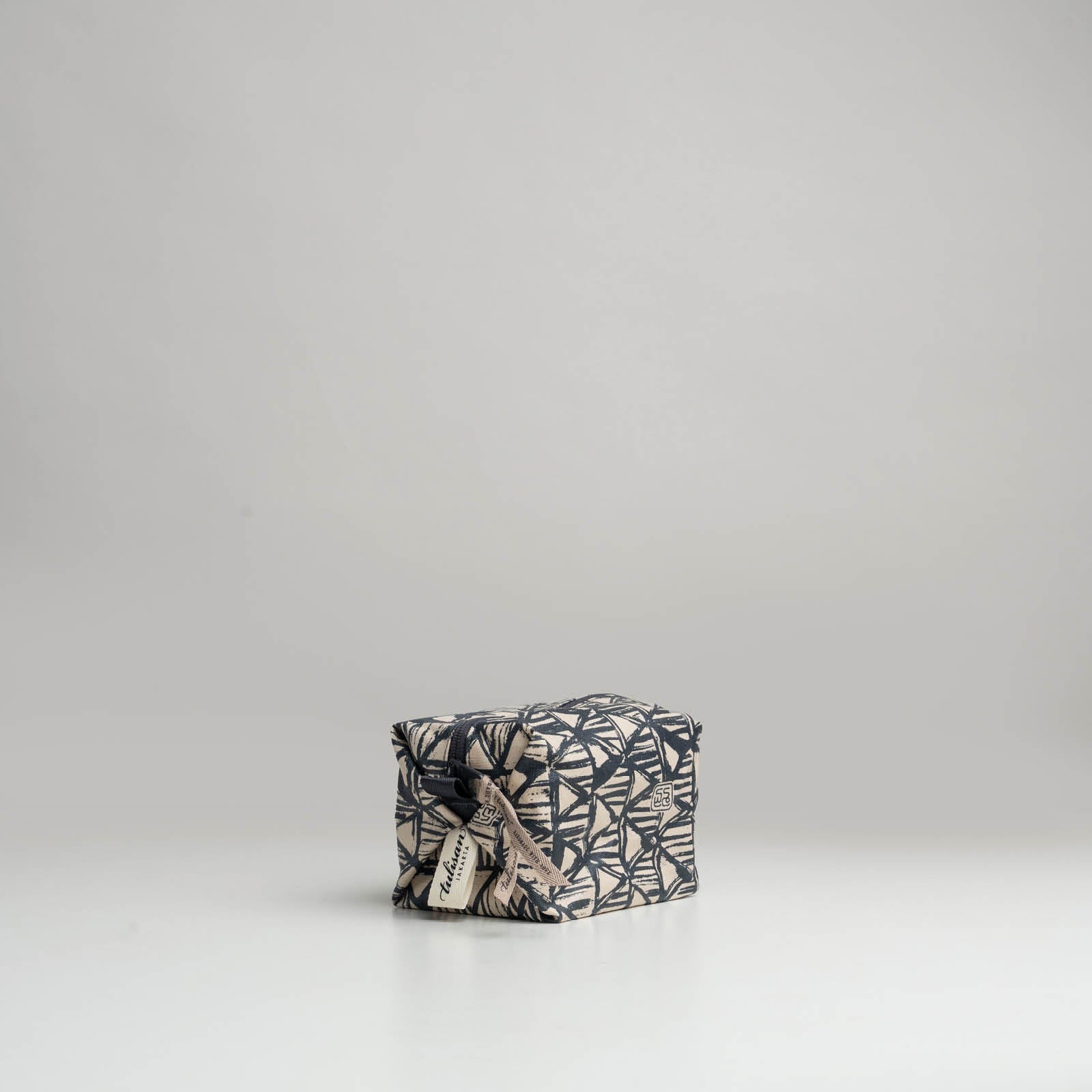 Alih - Small Cube