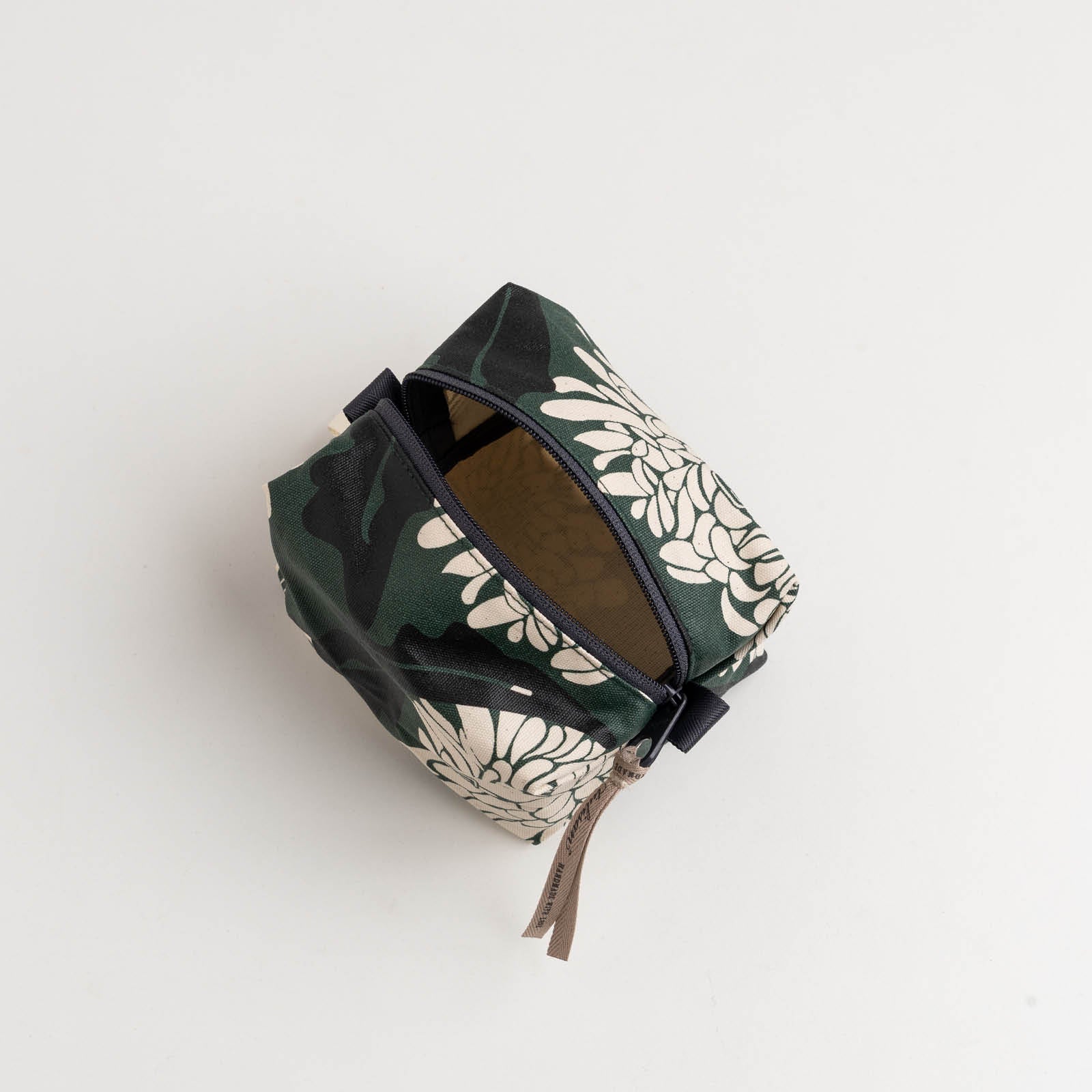 Seruni - Small Cube