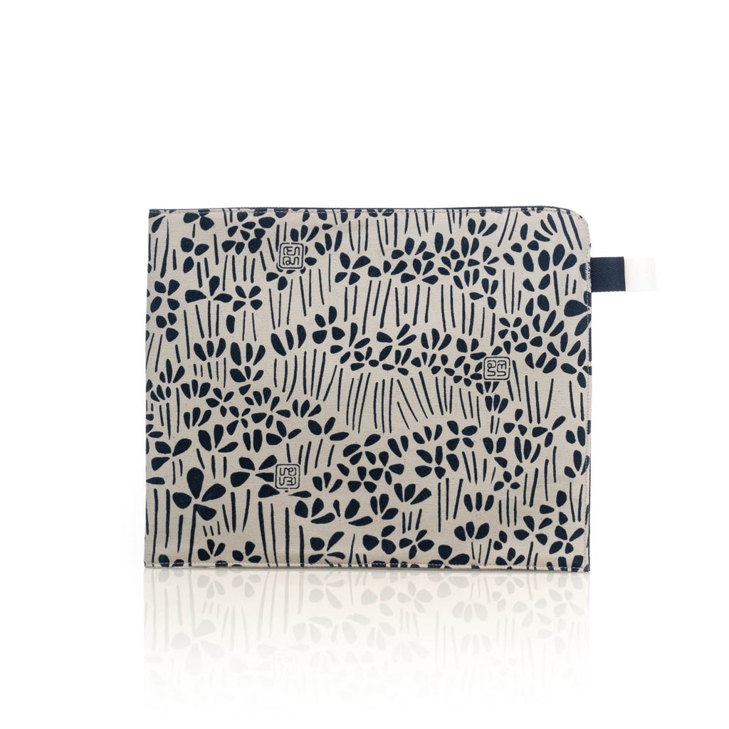 Medium Tablet Pouch { X4 }