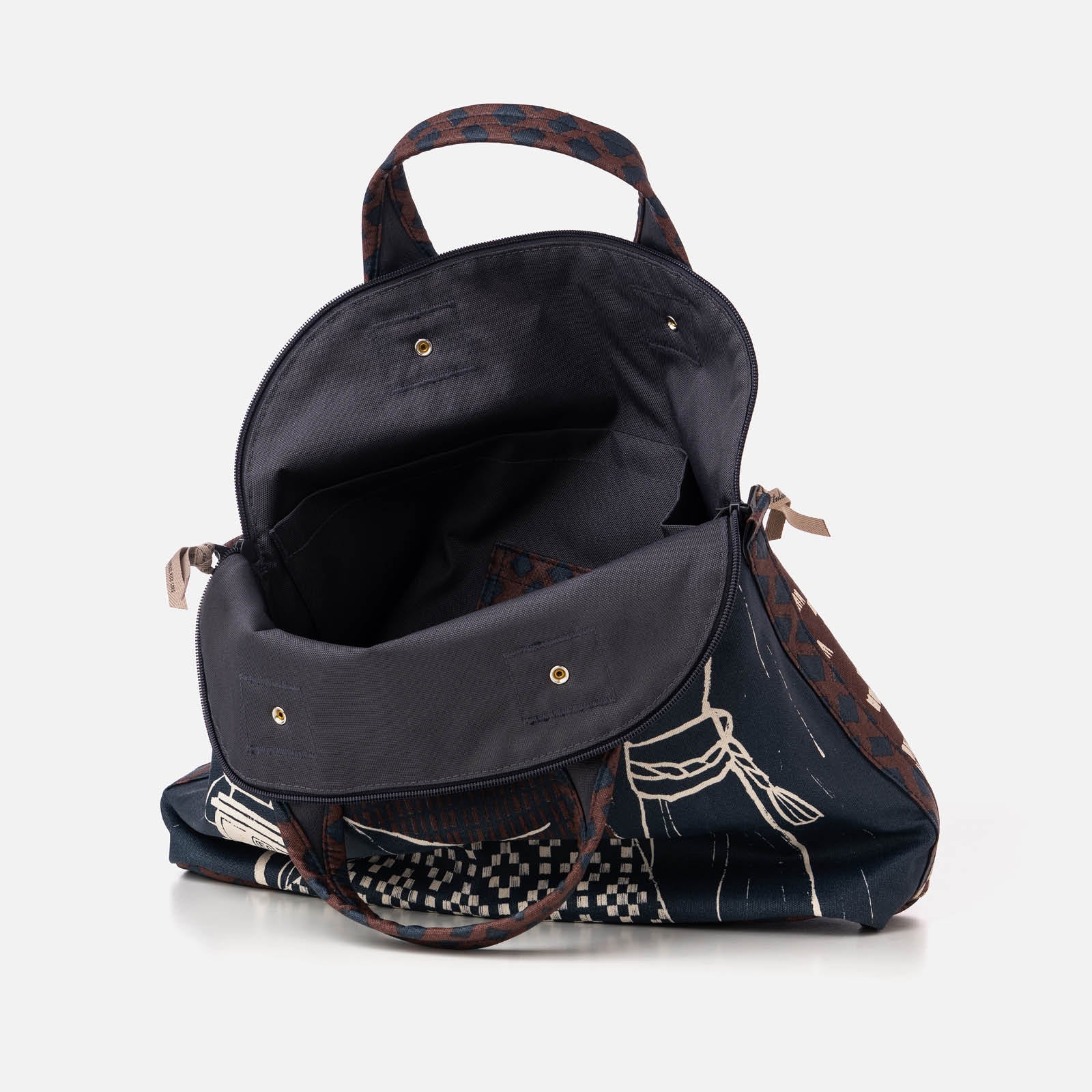The Matriarch 05 - Originals Opera Bag