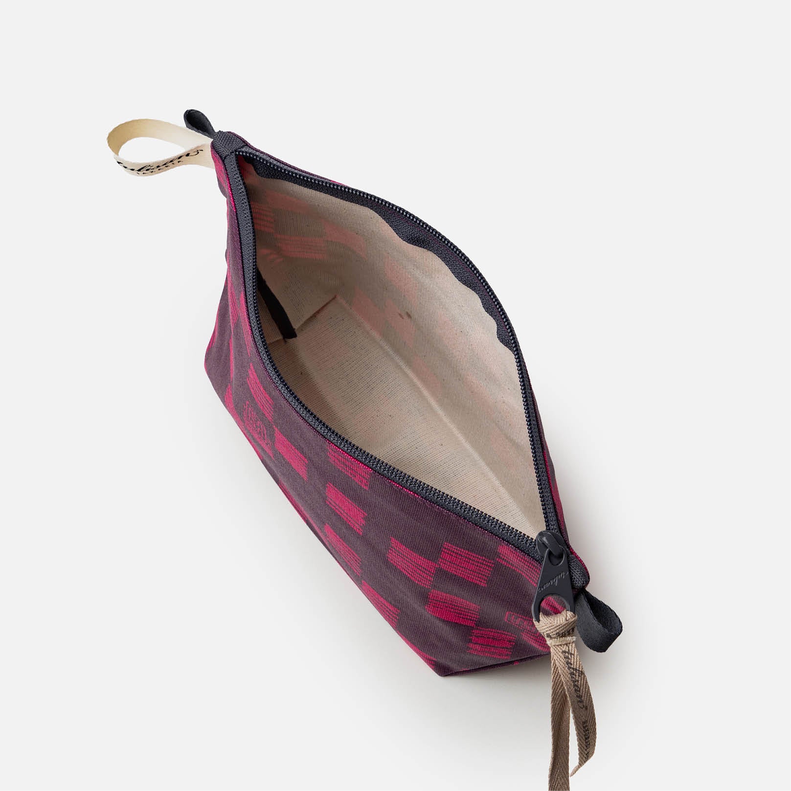 Postmo Ulos I - Medium Organizer