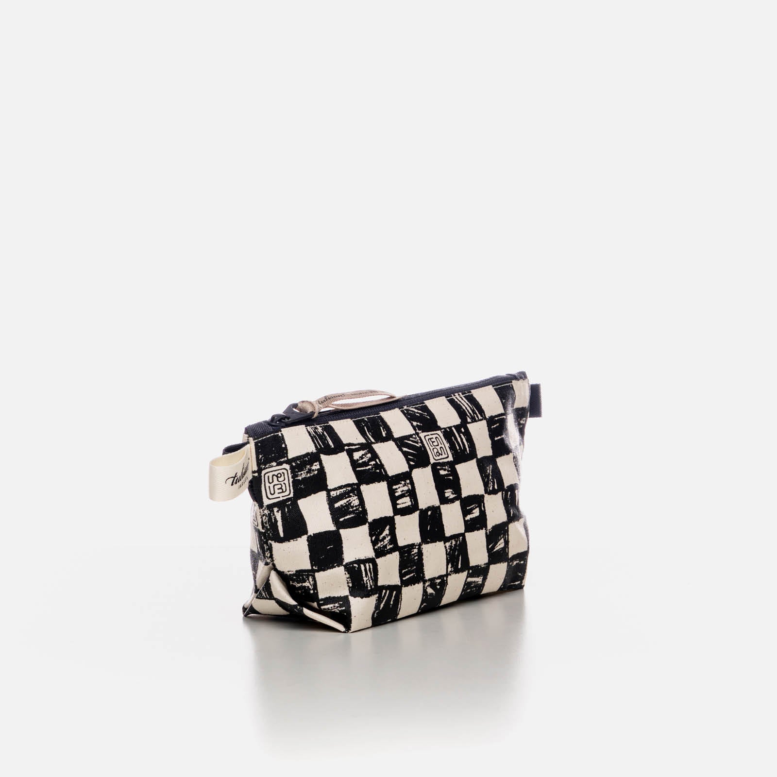 Catur - Medium Organizer