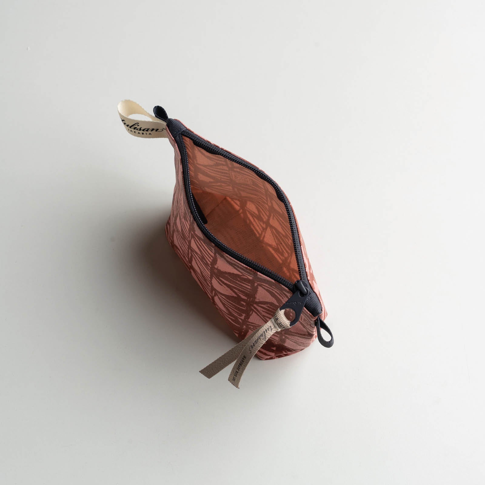 Alih - Small Organizer