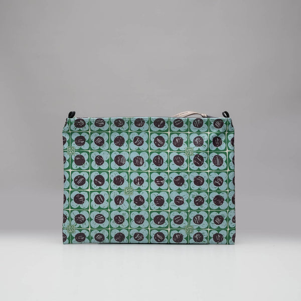 Medium Keynote Purse { X5 }