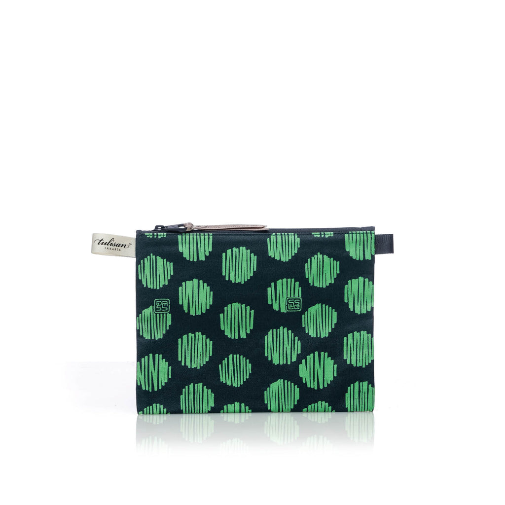 Medium Pouch { X5+ }