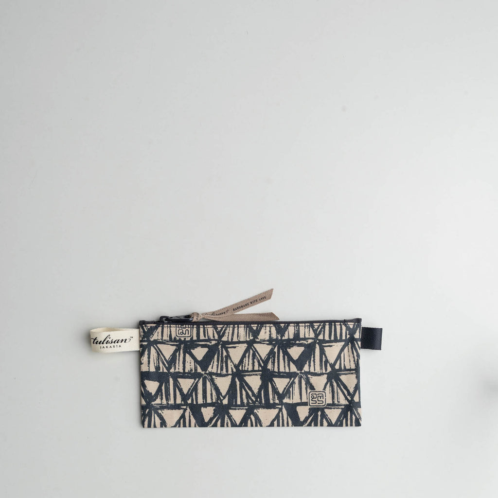 Petite Pouch { X5+ }