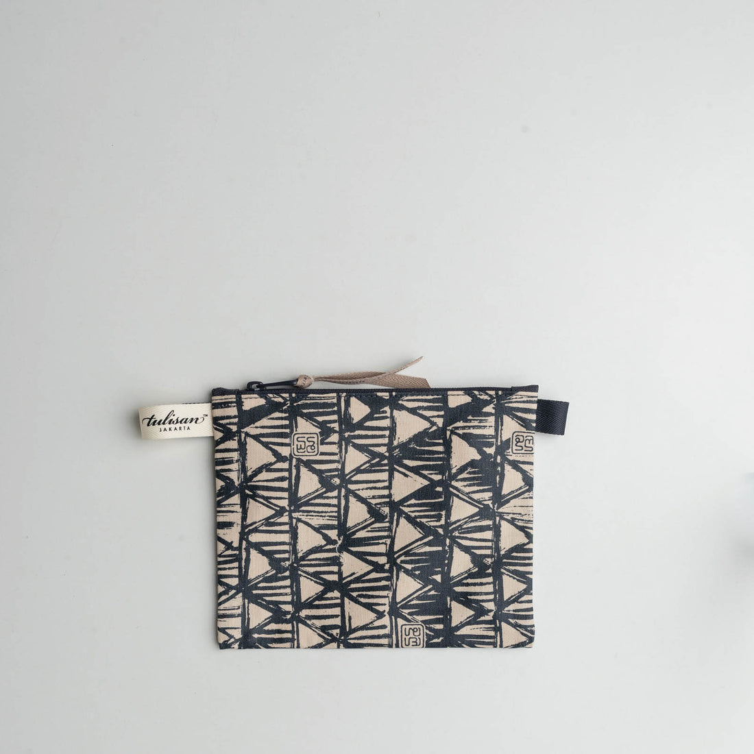 Small Pouch { X5+ }
