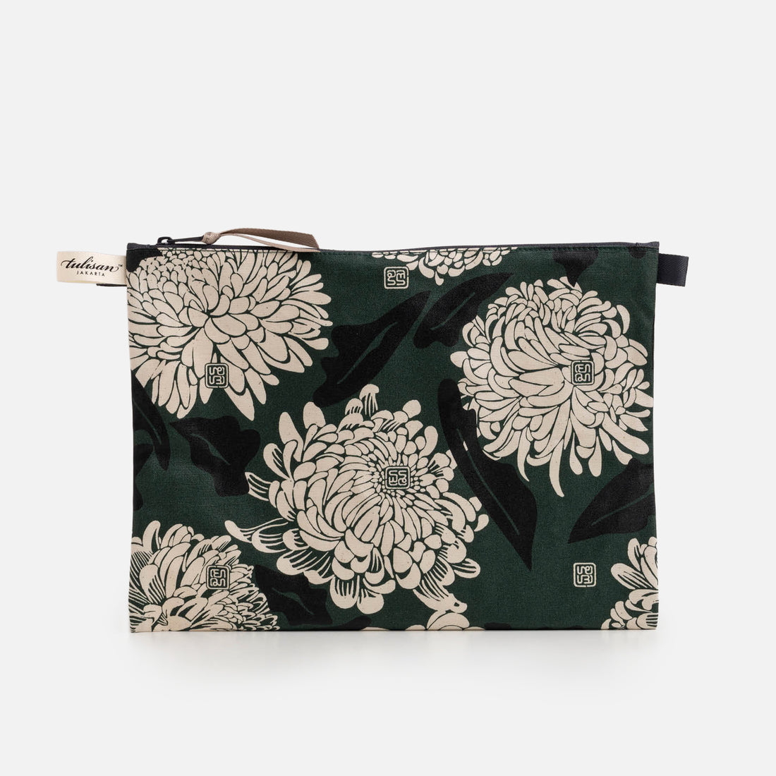 Large Pouch { X5+ }
