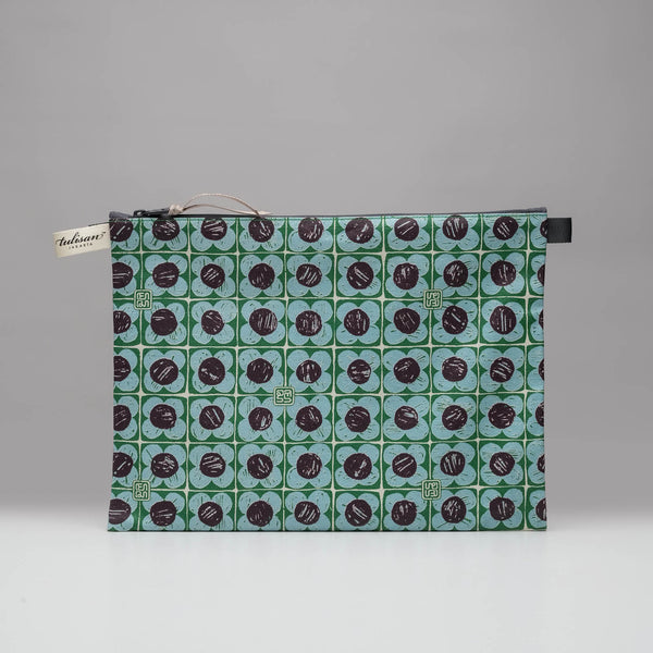 Large Pouch { X5+ }